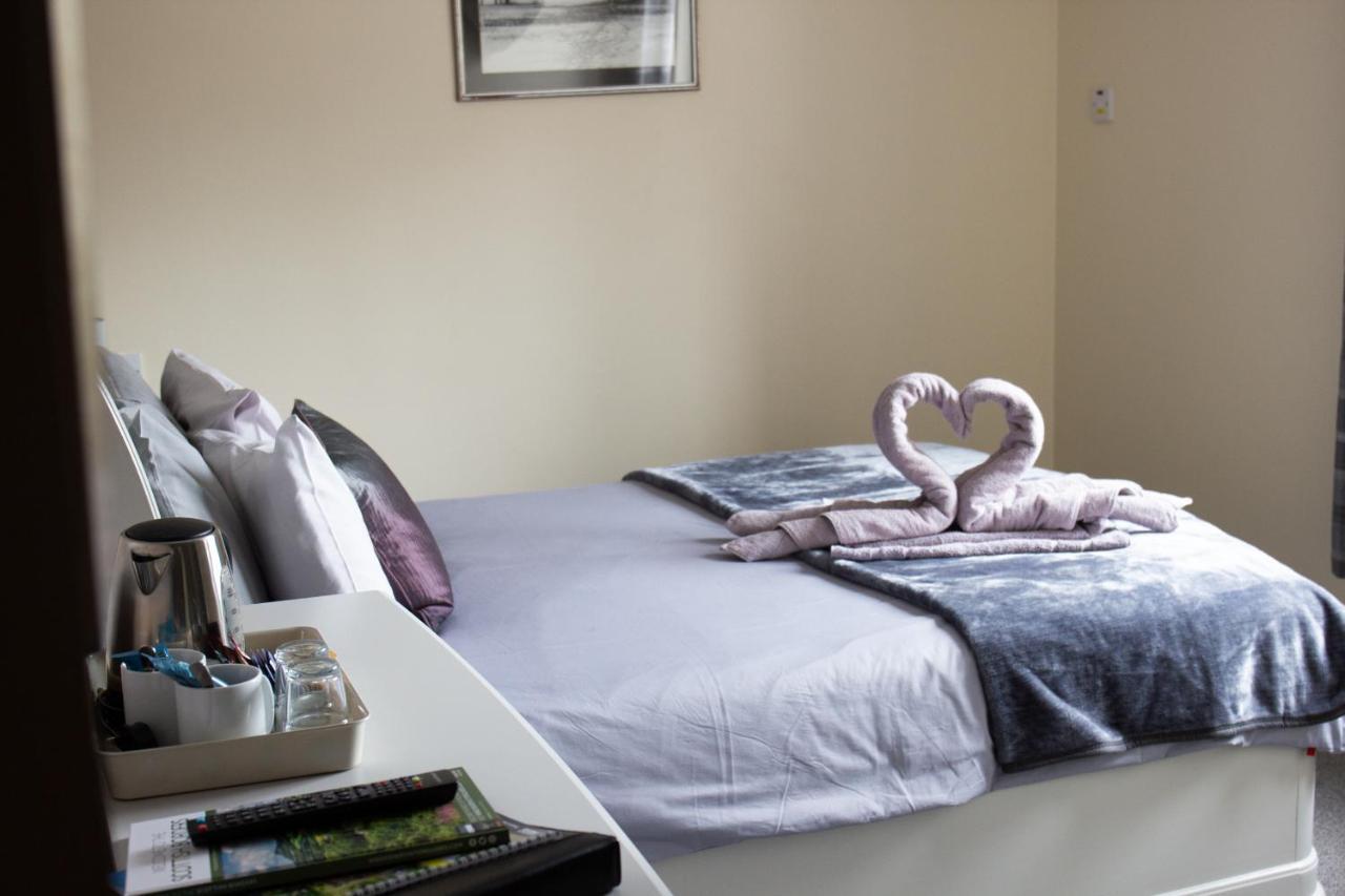 Horse And Hound Country Inn Bonchester Bridge Εξωτερικό φωτογραφία
