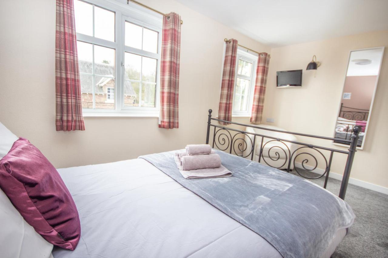 Horse And Hound Country Inn Bonchester Bridge Εξωτερικό φωτογραφία