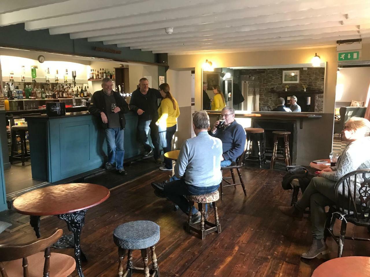 Horse And Hound Country Inn Bonchester Bridge Εξωτερικό φωτογραφία